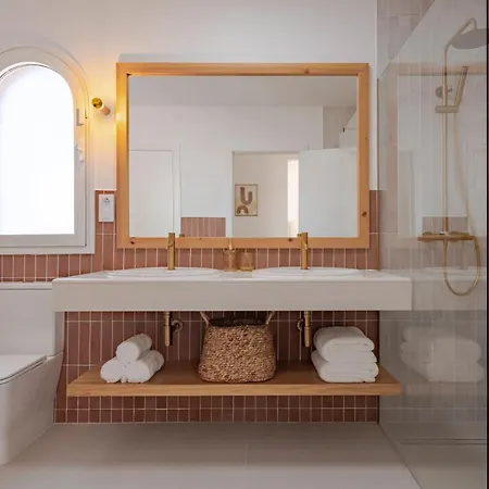 Tropico - Design House With Pool In *