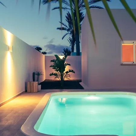 Villa Tropico - Design With Pool In - By Luna *