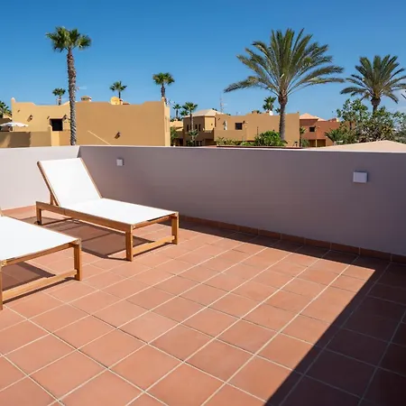 Tropico - Design House With Pool In