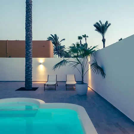 Tropico - Design House With Pool In Willa