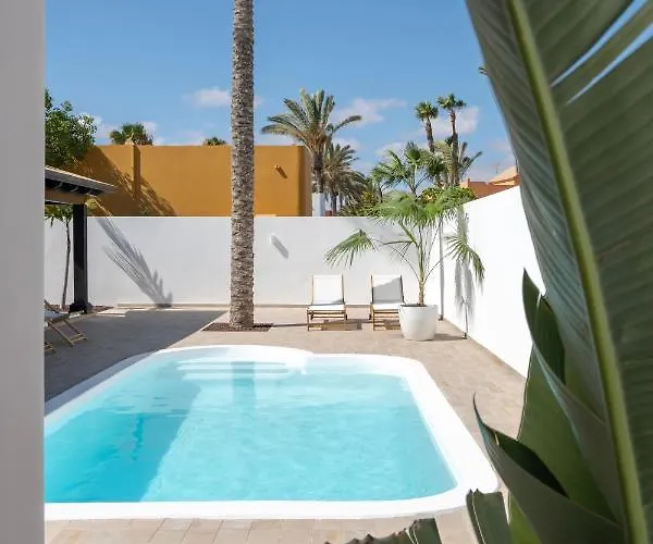 Willa Tropico - Design With Pool In - By Luna