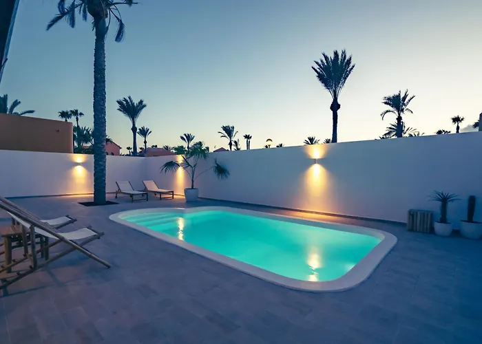 Tropico - Design With Pool In - By Luna * Corralejo
