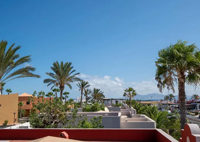 Willa Tropico - Design With Pool In - By Luna Corralejo