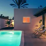 Villa Tropico - Design With Pool In - By Luna Corralejo