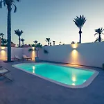 Tropico - Design With Pool In - By Luna * Corralejo