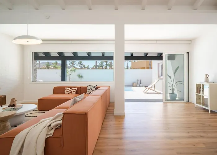 Tropico - Design With Pool In - By Luna 别墅 *